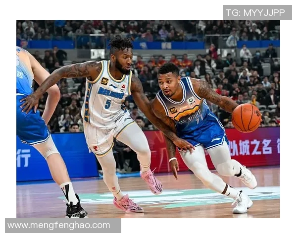 2017年CBA新疆队与天津队激战回顾精彩瞬间与战术分析